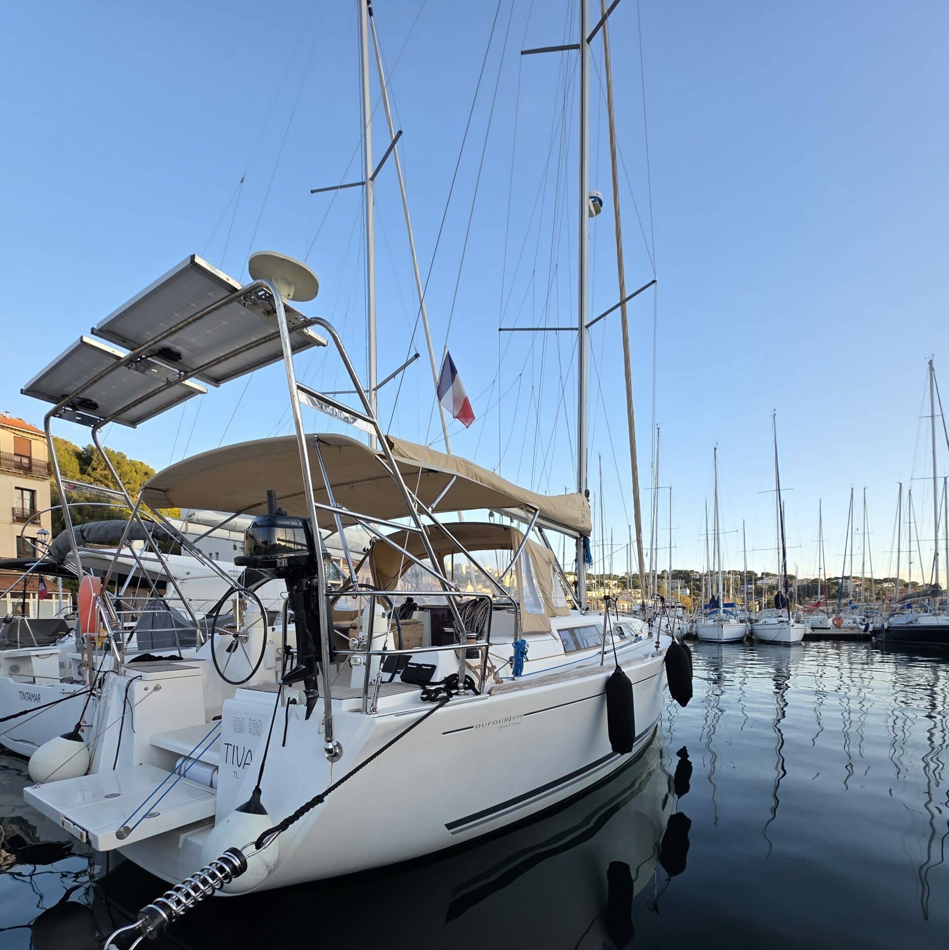 location-bateau-location-voilier-alize-location-dufour-375-st-mandrier-03