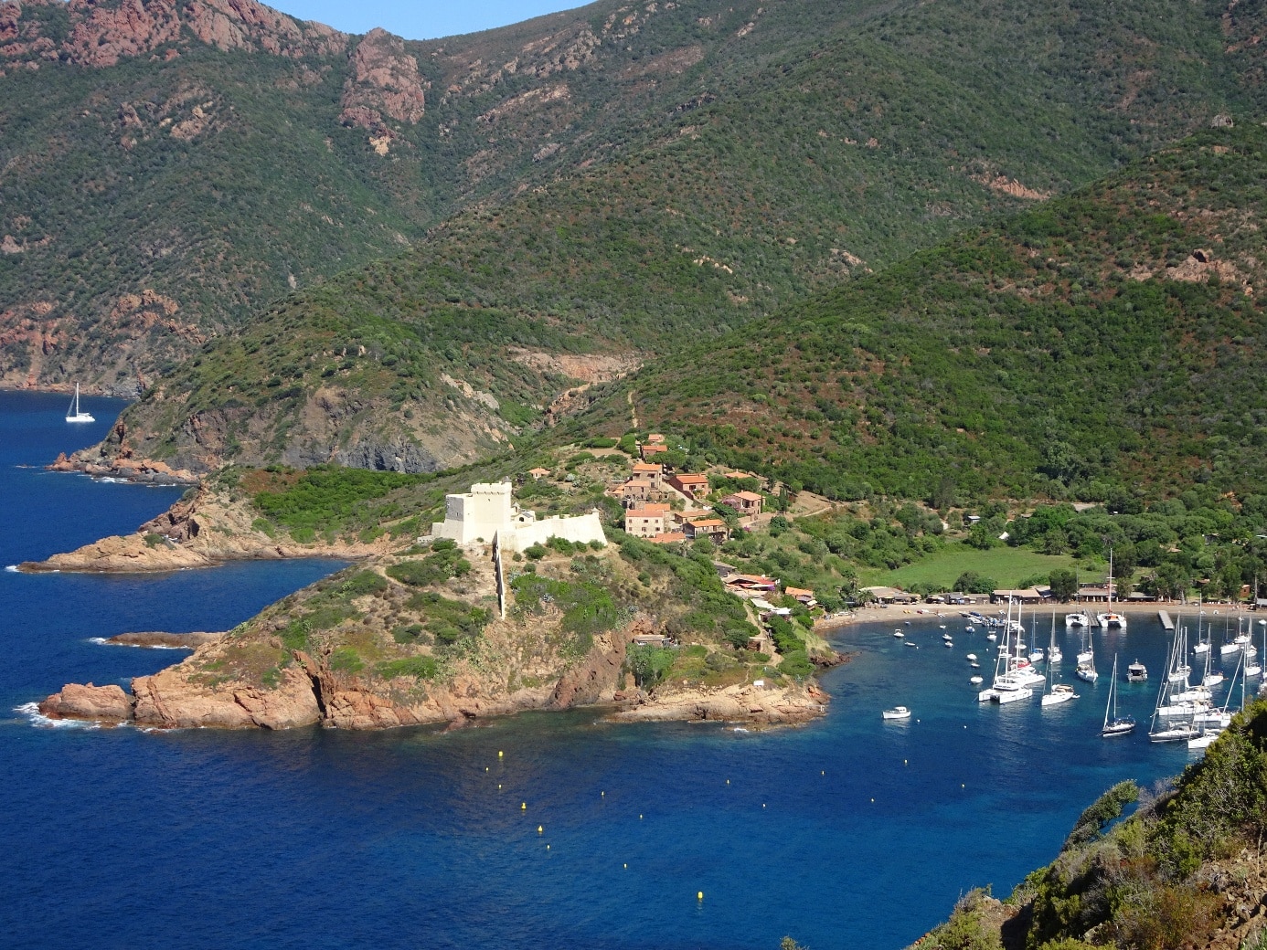 Alize location de voilier-gestion-location bateaux -vente bateau Saint-Mandrier-Sur-Mer 83