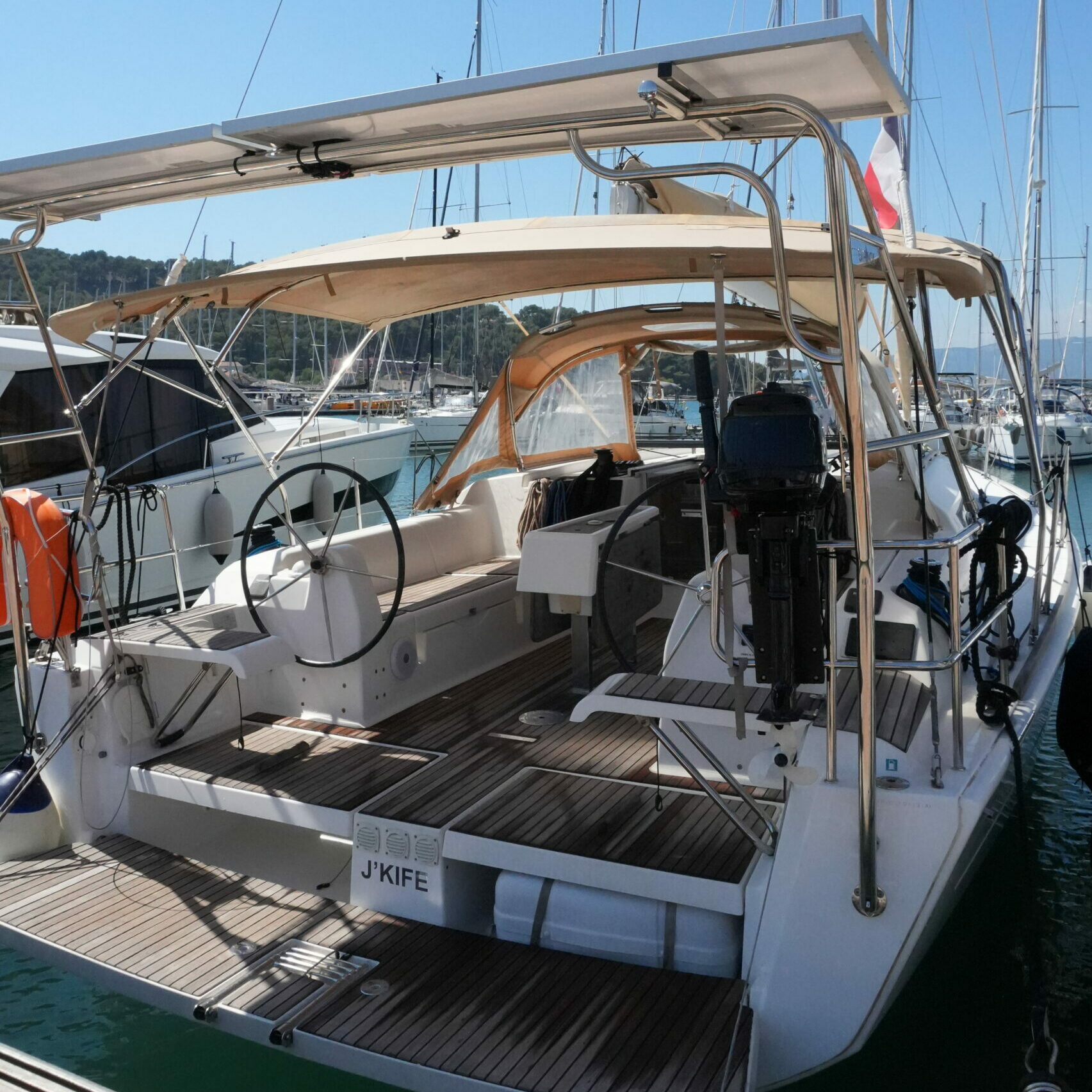 location-bateau-location-voilier-alize-location-Sun odyssey 36 I-saint-Mandrier-Toulon-Hyeres-Porquerolles-Côte d'azur- méditerranée